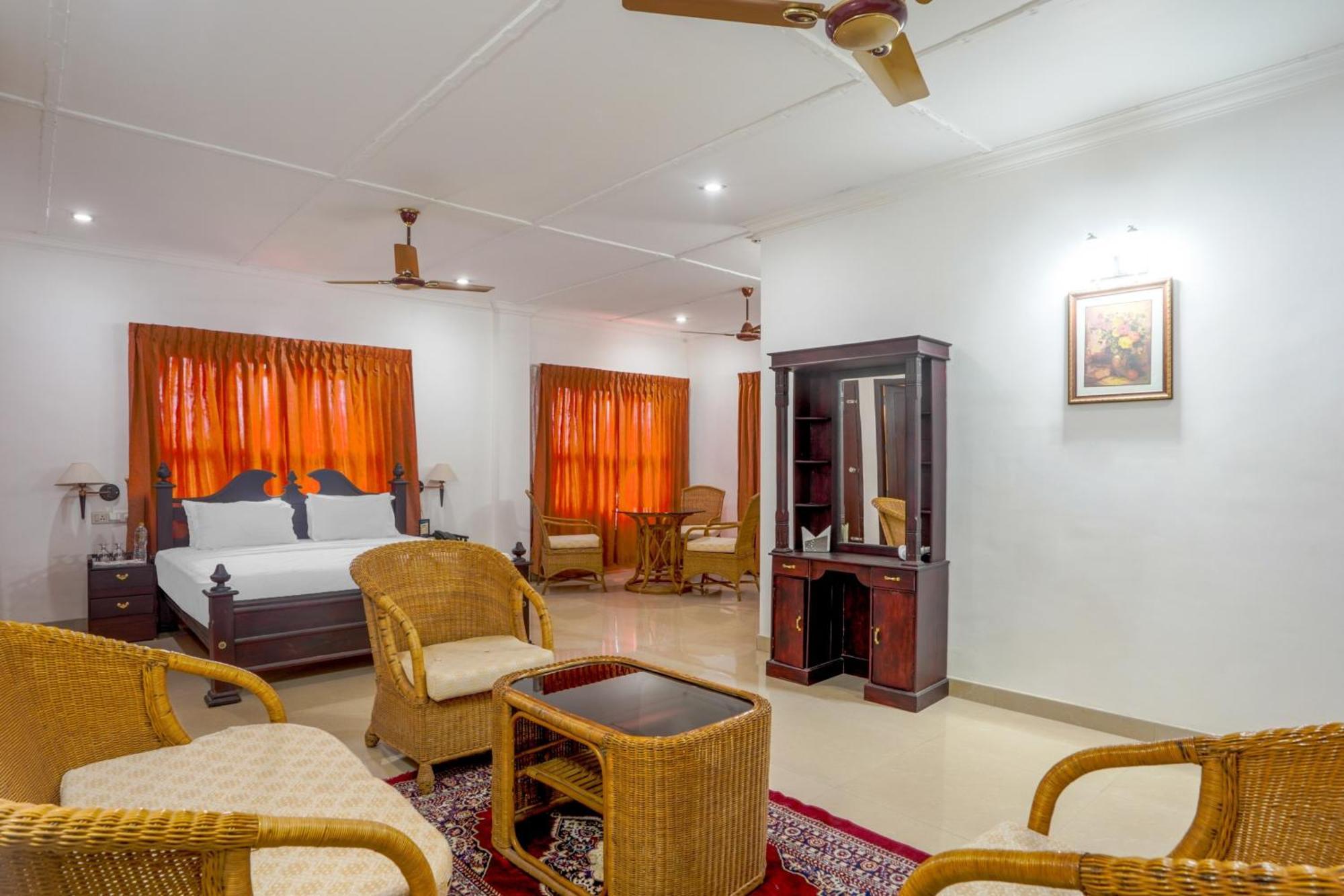 Palette Resorts- Tapovan Green County Thattakād 외부 사진